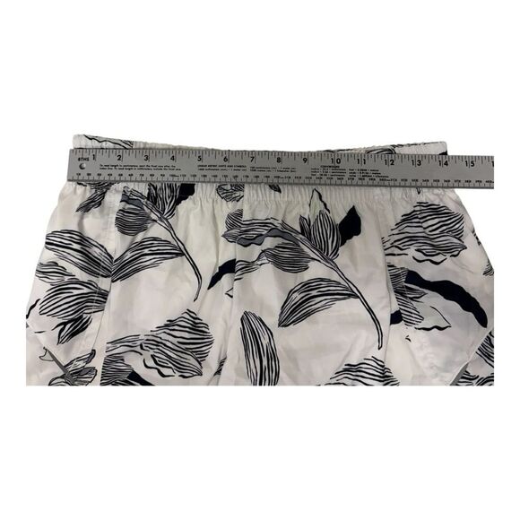 White Black Floral Print Athletic Shorts Women's Elastic Waist Quick Dry - Picture 4 of 7